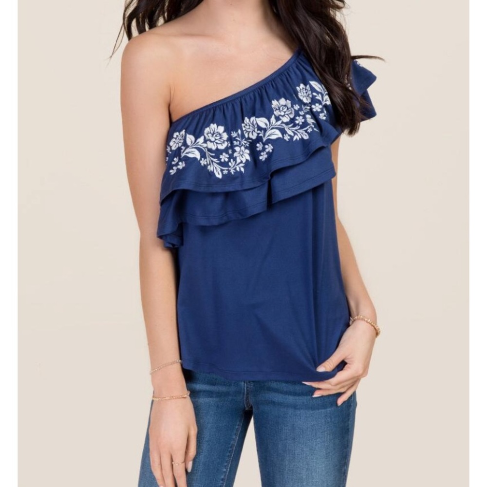Francescas Ruffle Embroidered Top  Like New